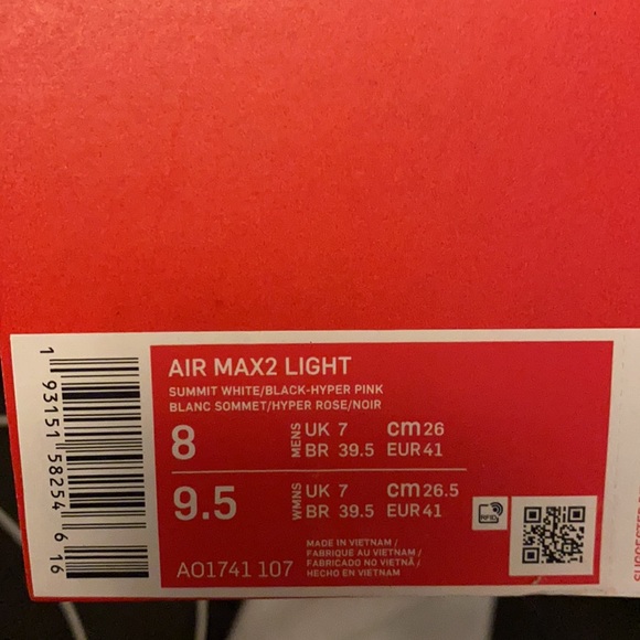 Nike running shoes - Picture 2 of 4